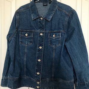 🤗DENIM JACKET COAT. SIZE 1X. EXCELLENT LIKE NEW🐸